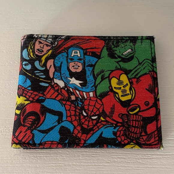 Buckle Down X Marvel Comics Captain America HULK Spider-man wallet - Picture 2 of 6